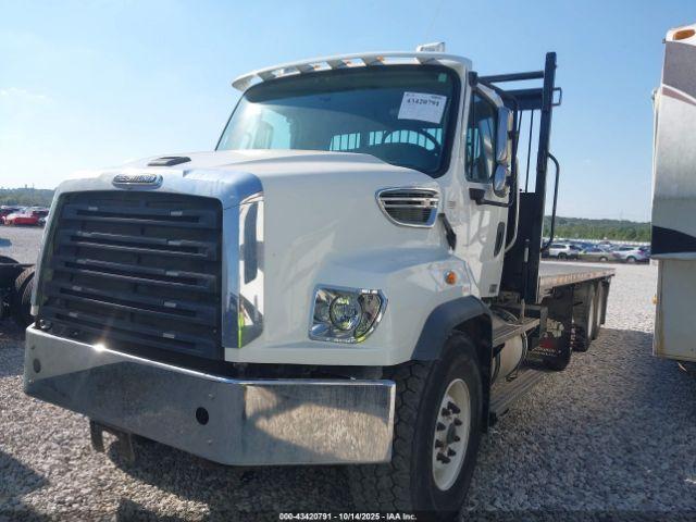 Freightliner 114sd Image 6