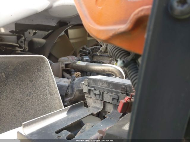 Freightliner 114sd Image 13