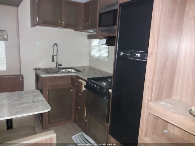 Coleman Other Image 9