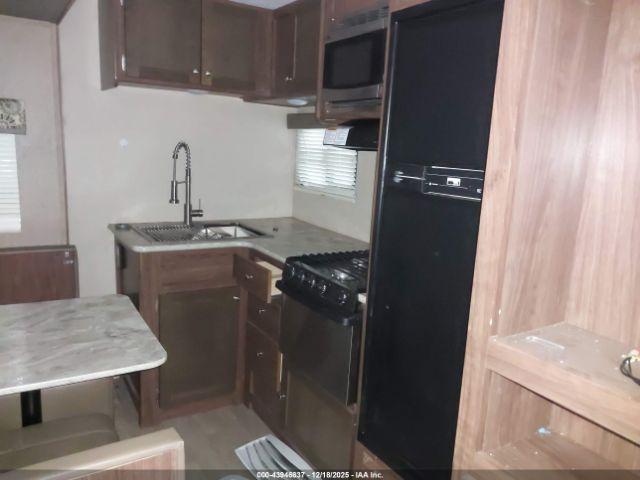 Coleman Other Image 9