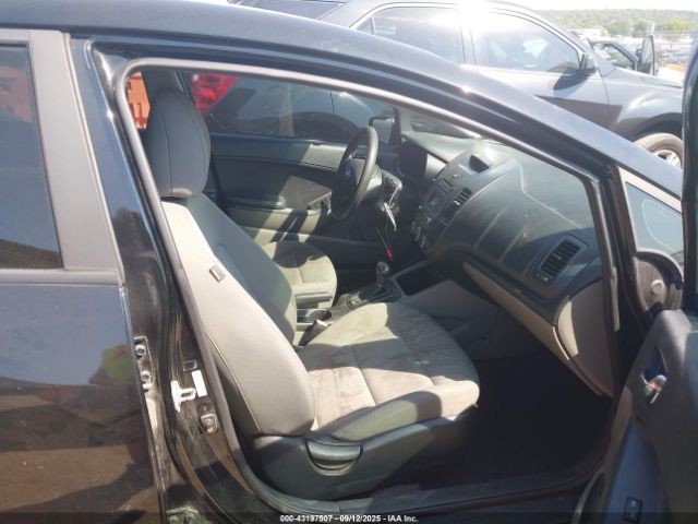 Kia Forte Lx Image 5