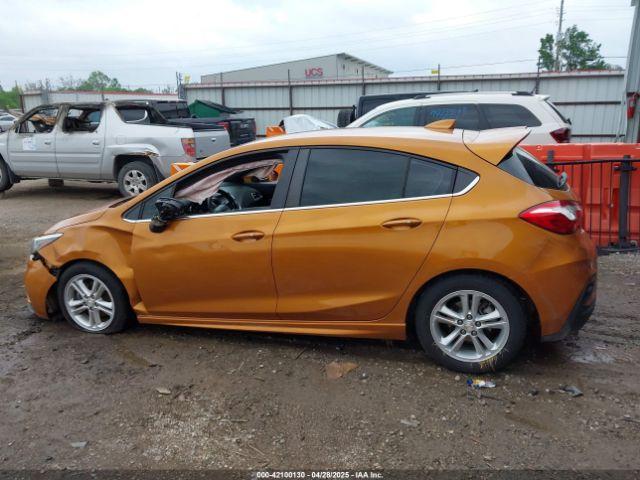 Chevrolet Cruze Lt Auto Image 10