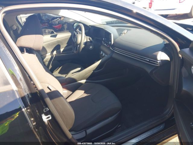 Hyundai ELANTRA Se Image 6