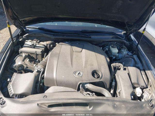 Lexus Is Image 6