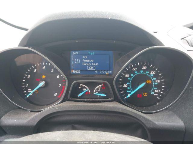 Ford Escape S Image 10