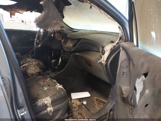 Chevrolet Trax Lt Image 9