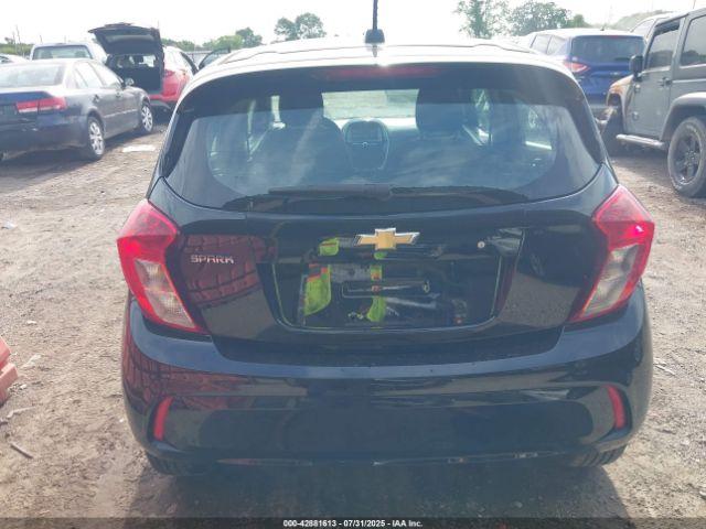 Chevrolet Spark Ls Cvt Image 12