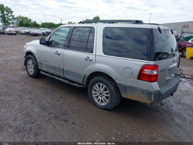 Ford Expedition Xlt Image 4