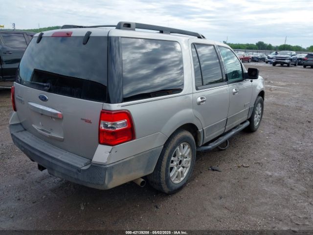 Ford Expedition Xlt Image 12