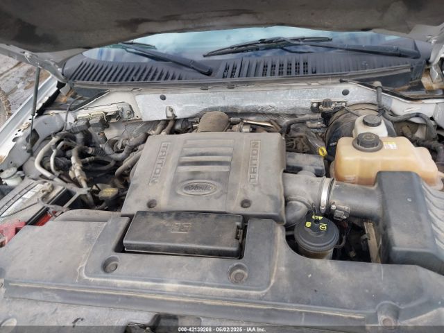 Ford Expedition Xlt Image 13