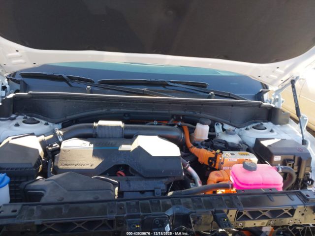 Hyundai SANTA FE Calligraphy Image 6