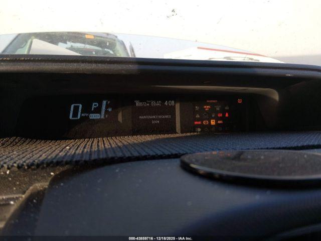 Toyota Prius c One Image 7