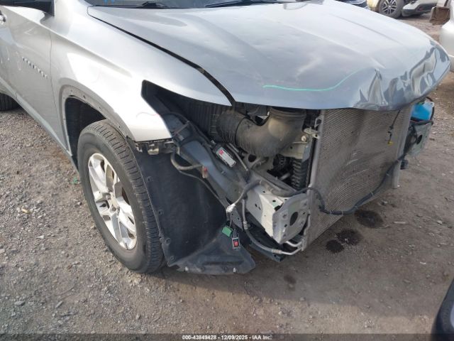 Chevrolet Traverse Awd Ls Image 15