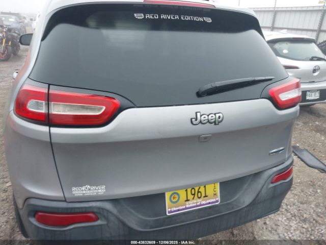 Jeep Cherokee Latitude Image 15