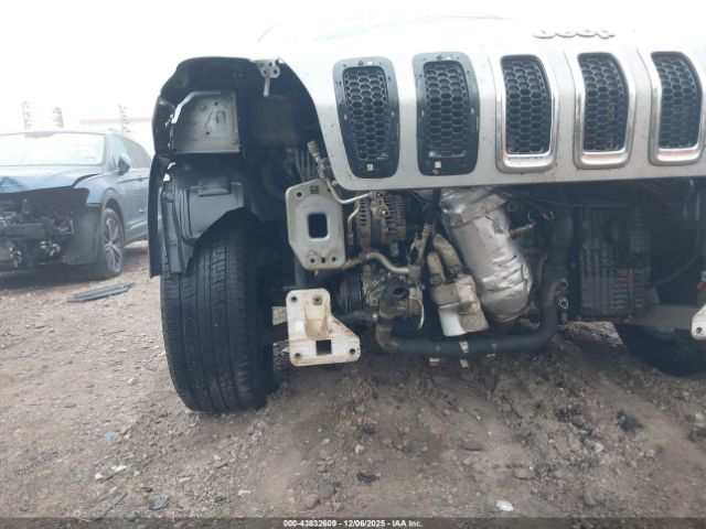 Jeep Cherokee Latitude Image 19