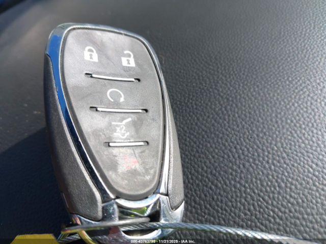 Chevrolet Traverse Fwd Lt Cloth Image 11