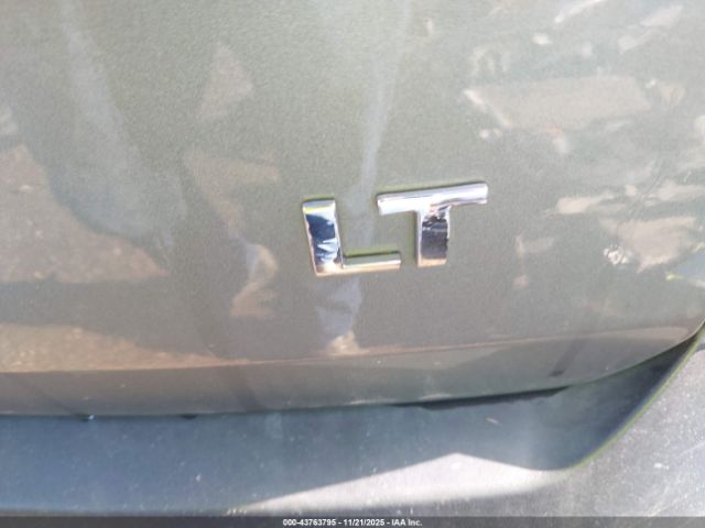 Chevrolet Traverse Fwd Lt Cloth Image 2