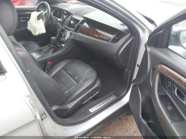 Ford Taurus Limited Image 7