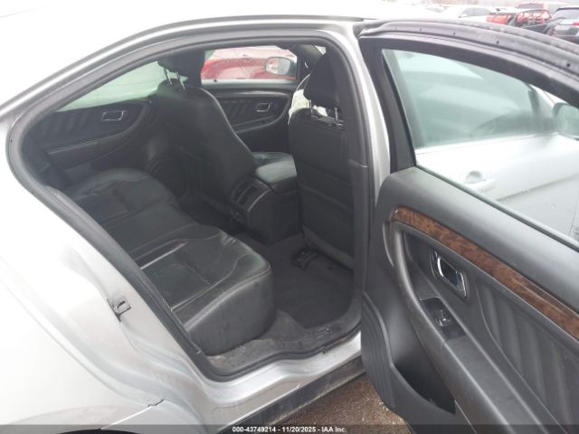 Ford Taurus Limited Image 9