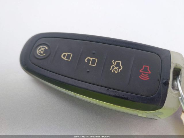 Ford Taurus Limited Image 11