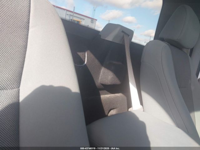 Ford F-150 Xl Image 8