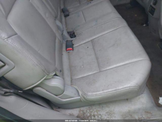 Honda Pilot Touring Image 6