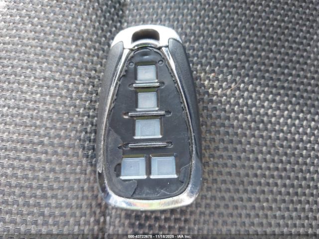 Chevrolet Traverse Awd Lt Cloth Image 10