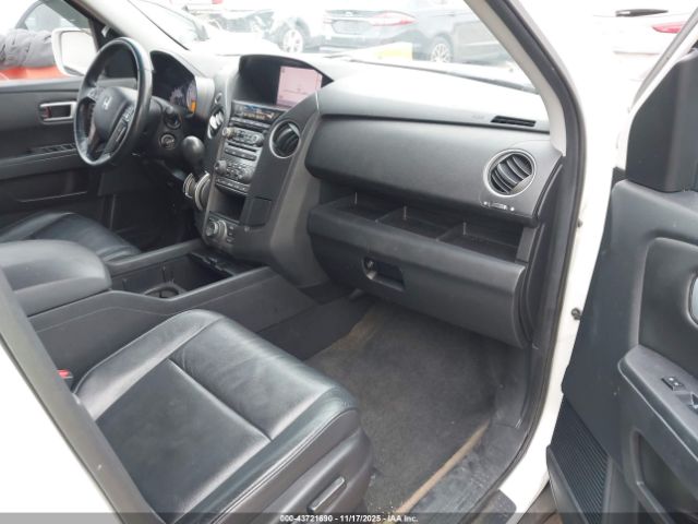 Honda Pilot Touring Image 4