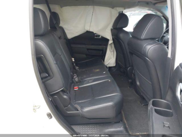 Honda Pilot Touring Image 6