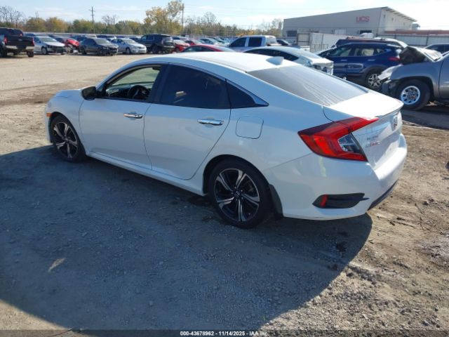 Honda Civic Touring Image 12