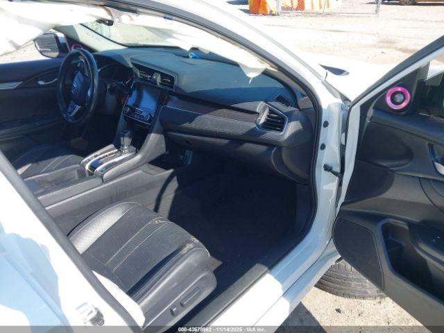 Honda Civic Touring Image 15