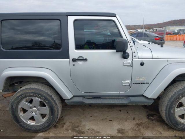 Jeep Wrangler Sahara Image 10
