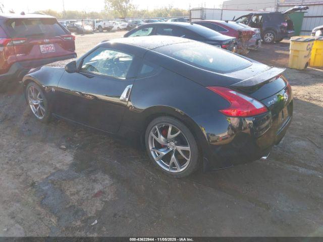 Nissan 370Z Image 9