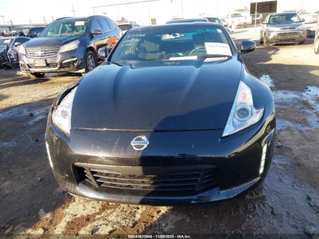Nissan 370Z Image 11