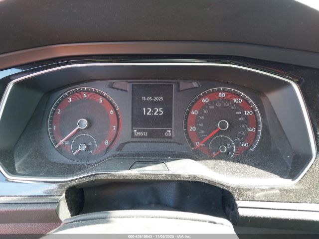 Volkswagen Jetta Image 16