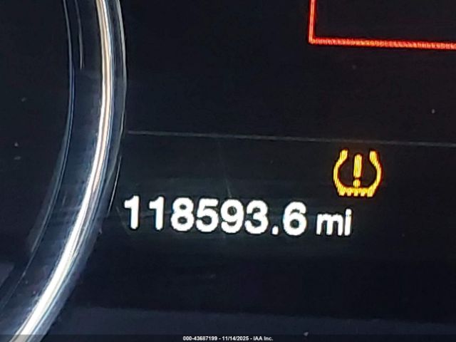 Ford F-150 Lariat Image 8