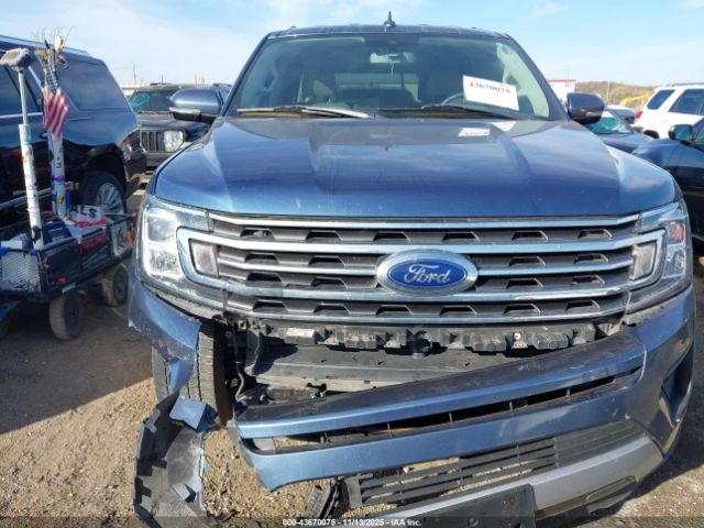 Ford Expedition Xlt Image 10