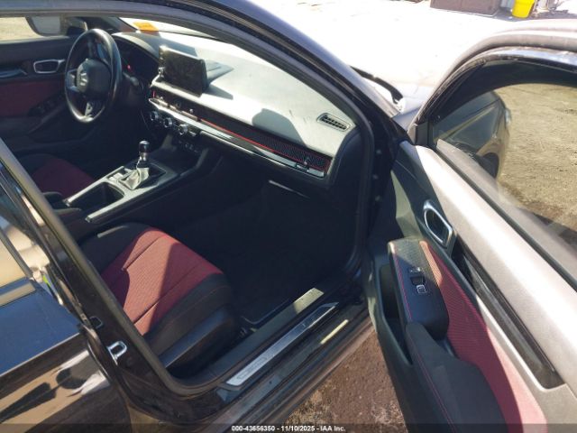 Honda Civic Sedan Image 2