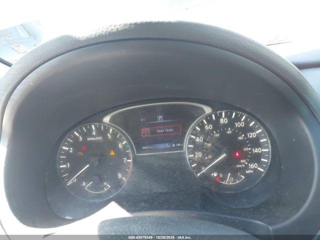 Nissan Altima 2.5 Sv Image 14