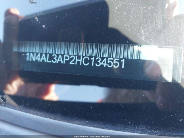 Nissan Altima 2.5 Sv Image 2