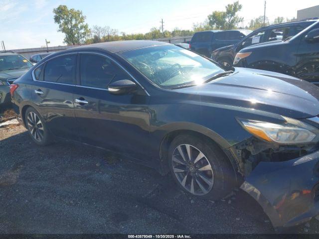 Nissan Altima 2.5 Sv Image 16