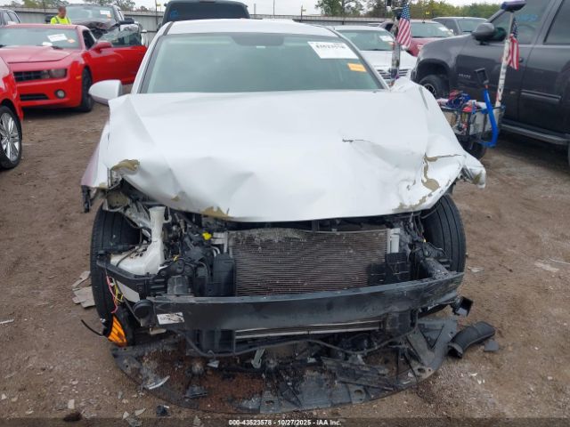 Hyundai ELANTRA Se Image 17