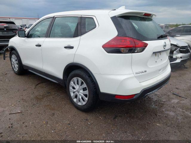 Nissan Rogue S Image 4