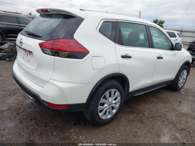 Nissan Rogue S Image 13