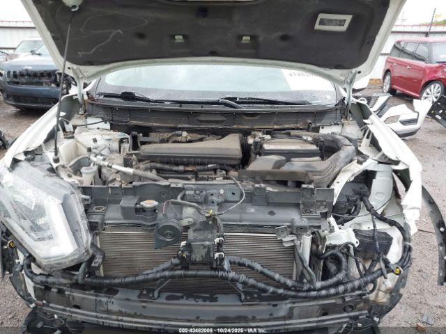 Nissan Rogue S Image 16