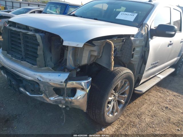 Nissan Titan Sv Image 9