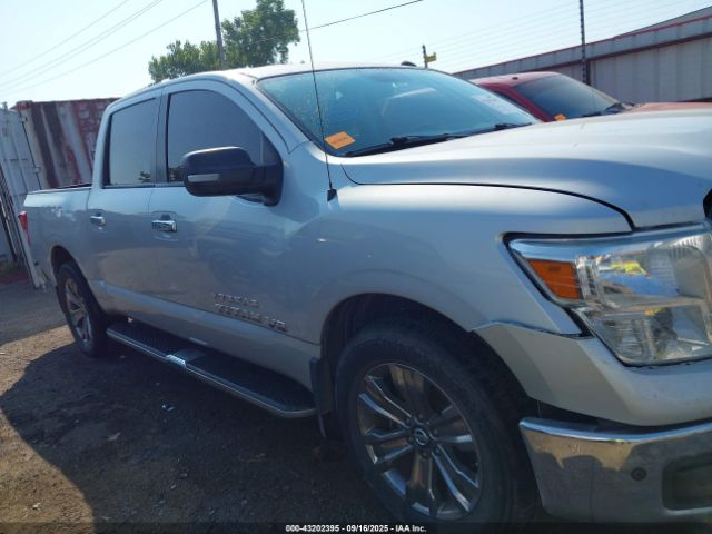 Nissan Titan Sv Image 16