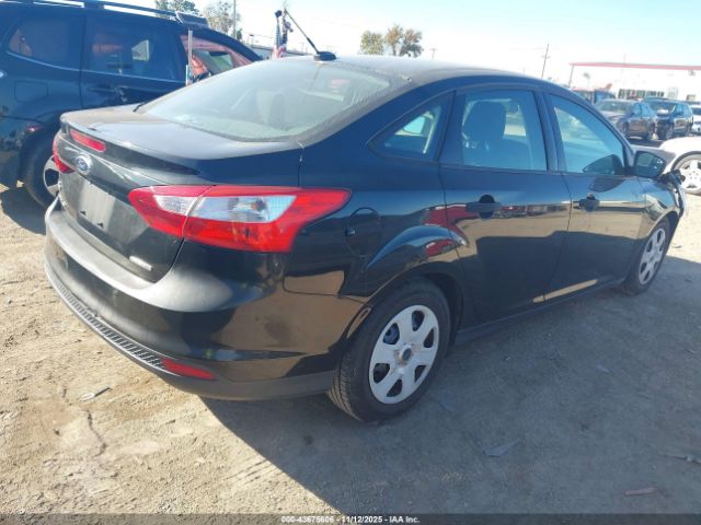 Ford Focus S Image 4