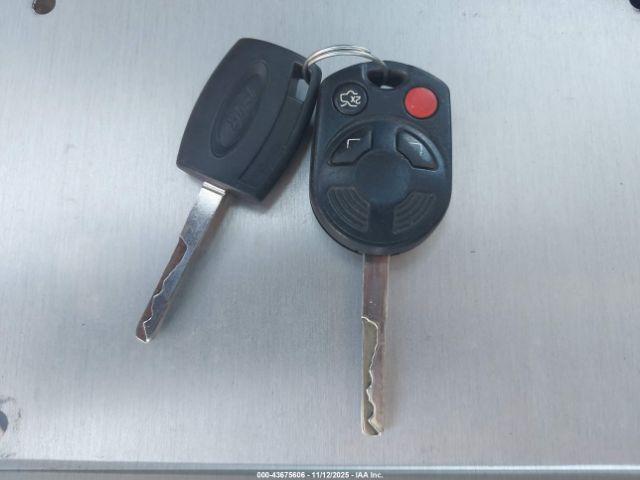 Ford Focus S Image 16