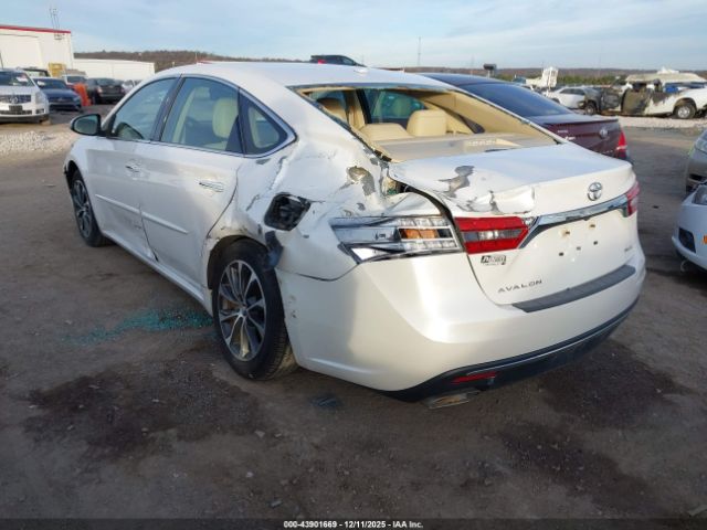 Toyota Avalon Xle Image 12
